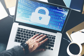 Фотография к новости: Советы полиции: Как не стать жертвой интернет-мошенников 