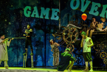 Фотография к новости: Спектакль "Маленький принц" в Астане: детская игра или сказка для взрослых