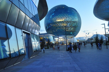 Фотография к новости: Прием заявок на приобретение жилья на территории ЭКСПО в Астане  вновь перенесли 