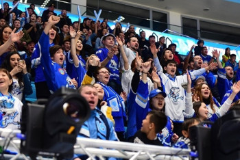 Фотография к новости: "Барыс" зарабатывает на болельщиках более 5 млрд тенге