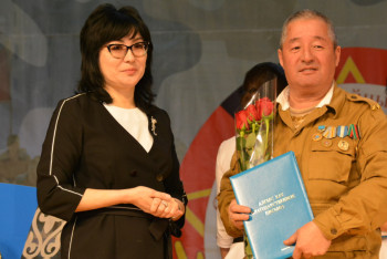 Фотография к новости: В Акмолинской области наградили ветеранов Афганской войны