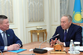 Фотография к новости: Назарбаев поздравил ветеранов Афганистана с 30-летием вывода войск