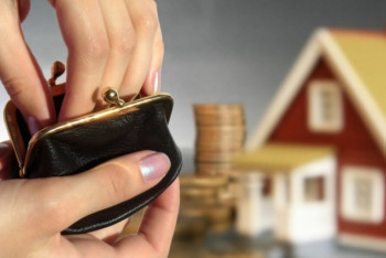 Фотография к новости: Квитанции со сниженными тарифами за комуслуги получили жители Астаны 