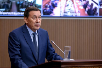 Фотография к новости: Калмуханбет Касымов освобожден от должности министра внутренних дел РК 