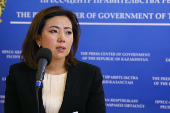 Абылкасымова пообещала пересмотреть размеры пособий многодетным семьям