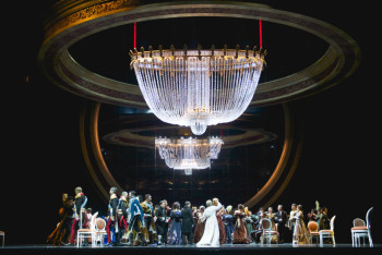 Как прошла премьера оперы "Евгений Онегин" в Астане