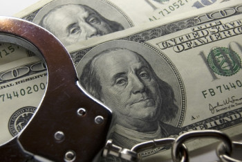 Фотография к новости: Суд по делу казахстанок, обвиняемых в мошенничестве в США, перенесли на май