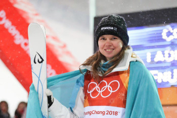 Фотография к новости: Юлия Галышева стала чемпионкой мира по фристайл-могулу