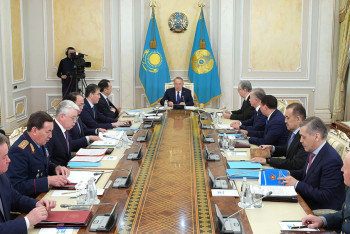 Фотография к новости: Назарбаев дал ряд поручений по итогам заседания Совета Безопасности 