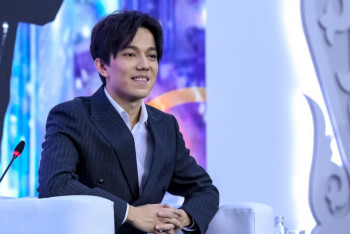 Фотография к новости: Минкульт ведёт переговоры о сольном выступлении Димаша Кудайбергена в Нью-Йорке