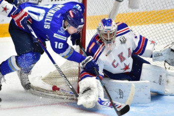 Фотография к новости: "Барыс" в упорном матче уступил питерским армейцам 