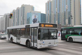 Фотография к новости: О возможном ограничении движения автобусов предупредили в "Астана LRT"