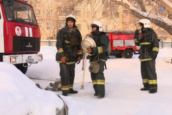 Фотография к новости: С горящего склада игрушек в Костанае эвакуировали 116 человек 