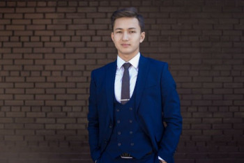 Фотография к новости: Школьник из Семея стал бизнесменом, открыв цех по производству мебели