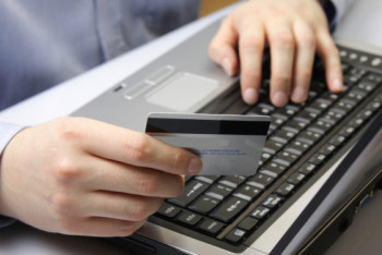 Фотография к новости: Более 500 жителей ВКО стали жертвами интернет-мошенников  