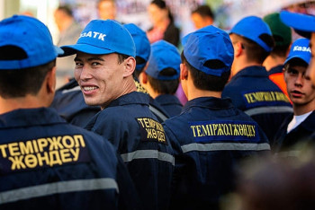 Фиктивные дипломы выявлены у работников железнодорожной и авиационной сфер в РК