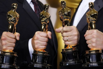 Фотография к новости: За главный "Оскар" поборются 8 картин