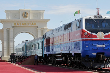 Фотография к новости: На Астану приходится треть пассажирских железнодорожных перевозок