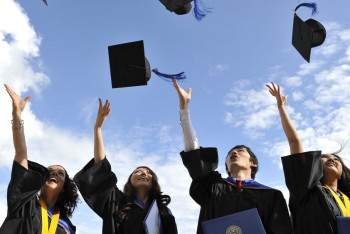 Фотография к новости: Зарубежные ВУЗы готовы выделить казахстанским студентам 40 тысяч грантов  