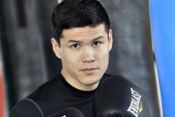 Фотография к новости: Названа дата следующего боя Елеусинова в профессионалах