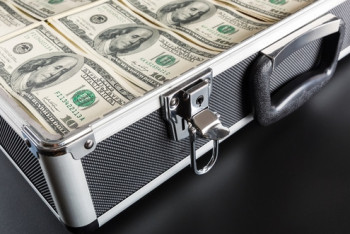 За десять лет число миллиардеров в мире увеличилось в два раза