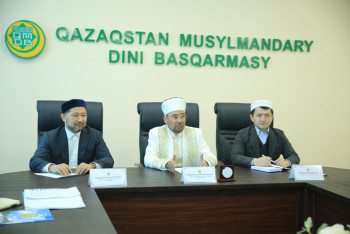 Фотография к новости: Имамам установили заработную плату в Казахстане