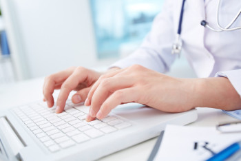 Около 2,5 тысячи онлайн-консультаций получили родители особенных детей в РК