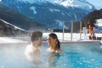 Фотография к новости: Целебные горячие источники обнаружили в Павлодарской области