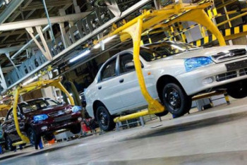 Почти половина автомобилей, проданных в 2018 году, произведены в РК