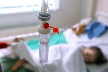 В Талдыкоргане выпавшая из окна детсада девочка вышла из комы 