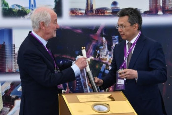 Фотография к новости: Капсулу Всемирного торгового центра заложили в Нур-Султане 