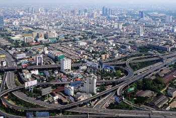 Фотография к новости: 30 человек обманула жительница Алматы, обещая гранты  