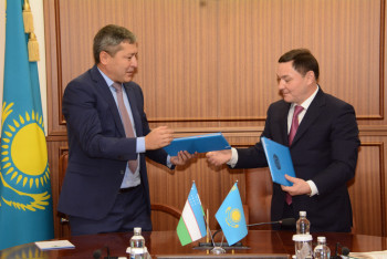 Фотография к новости: Акмолинская область подписала меморандум о сотрудничестве с Узбекистаном