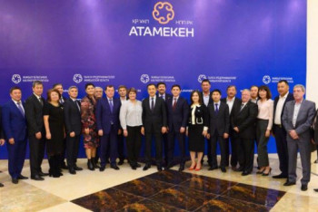 Фотография к новости: Сагинтаев обсудил с предпринимателями Жамбылской области развитие бизнеса