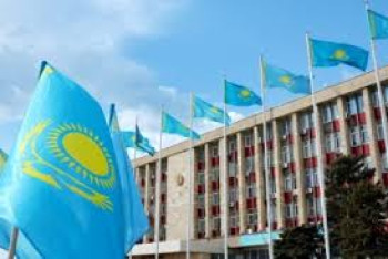 Фотография к новости: Акимат примет меры в отношении прогуливающих работу чиновников в Актау