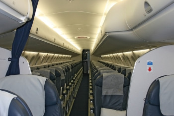 В самолете рейсом Шымкент-Астана скончался пассажир