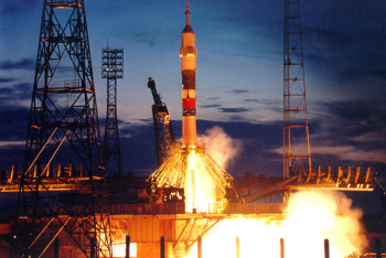 Фотография к новости: Порядка 12 тыс гектар земли комплекса «Байконур» выведено из российской аренды