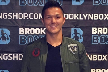 Фотография к новости: Казах-полицейский из Нью-Йорка одержал очередную победу на профи-ринге