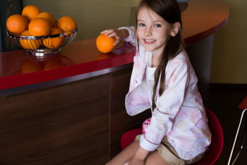  Покорившая украинский «Голос. Дети» алматинка снимает клип