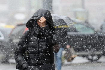 Фотография к новости: Штормовое предупреждение объявлено в ряде регионов Казахстана