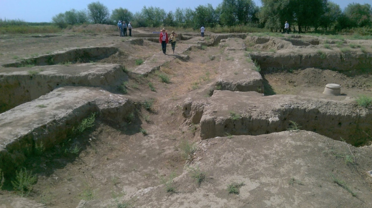 rizvanhuseynov.com