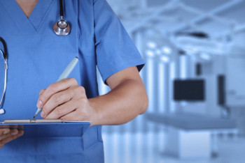 Фотография к новости: У десятков казахстанцев выявлен рак головы и шеи в ходе ежегодной акции