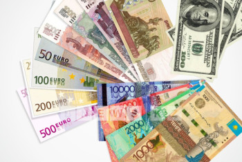 Фотография к новости: Поведение курса тенге спрогнозировали финансовые аналитики