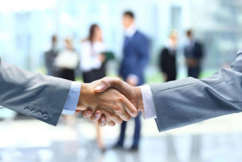 Фотография к новости: Пять офтальмологических клиник построят в Казахстане в рамках ГЧП