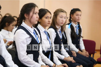 Фотография к новости: Трехсменку планируют ликвидировать в школах Астаны в 2018 году