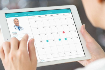 Фотография к новости: За столичными медклиниками будут наблюдать в режиме онлайн