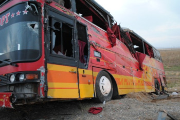 Фотография к новости: Пассажирский автобус перевернулся в Жамбылской области, есть погибший