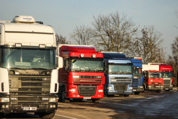 Фотография к новости: На авто кыргызских перевозчиков наложено свыше 12 млн тенге штрафов за 20 дней