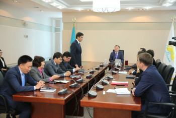 Фотография к новости: Габидулла Абдрахимов назначен секретарем партии «Нұр Отан»