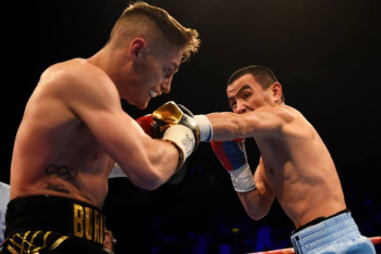 Фотография к новости: Жакиянов проиграл титульный бой и остался без пояса WBA